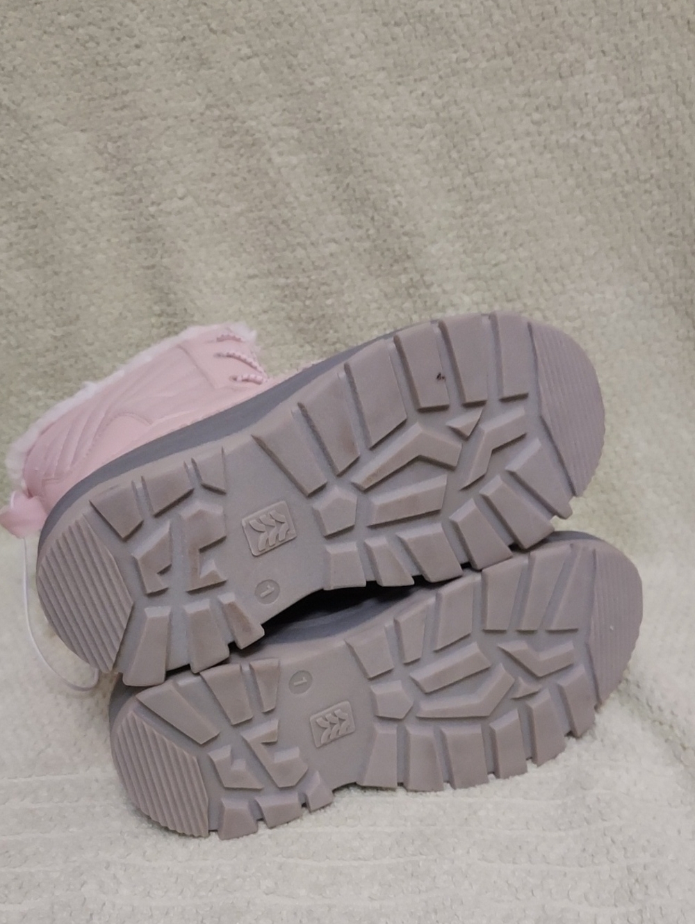 All In Motion Boots - Picture 4 of 16
